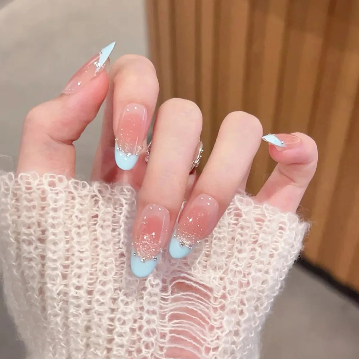 24Pcs Gradient Pink Full Cover Fake Nail Tips with White Bow Glitter Almond False Nails Grid Pattern Press on Nails Wearable