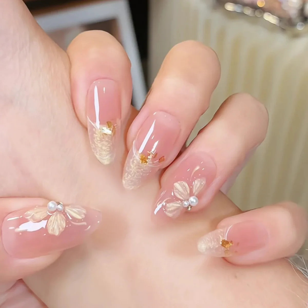 24Pcs Gradient Pink Full Cover Fake Nail Tips with White Bow Glitter Almond False Nails Grid Pattern Press on Nails Wearable